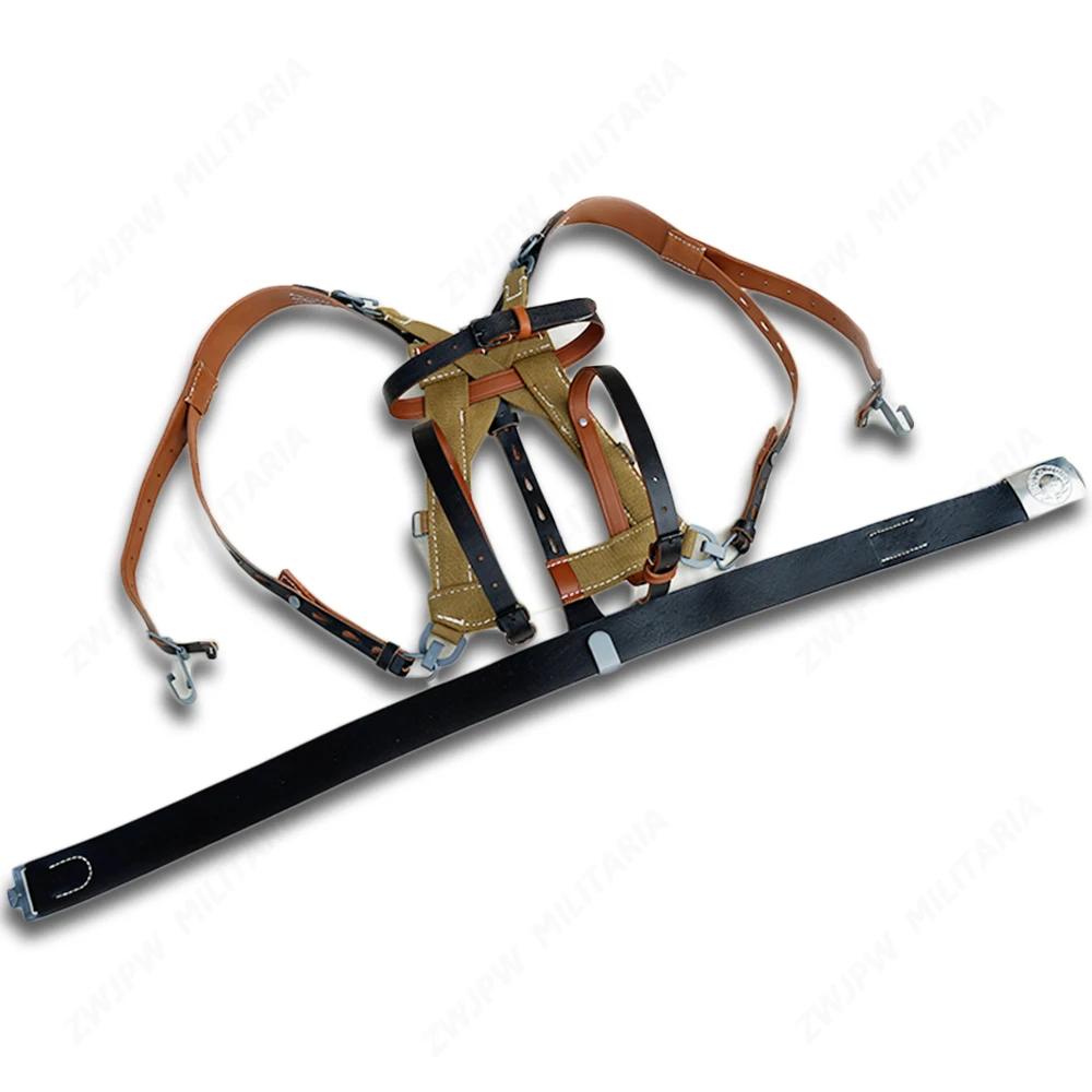 

WWII WW2 GERMAN EQUIPMENT COMBINATION SOLIDER BELT AND Y STRAPS