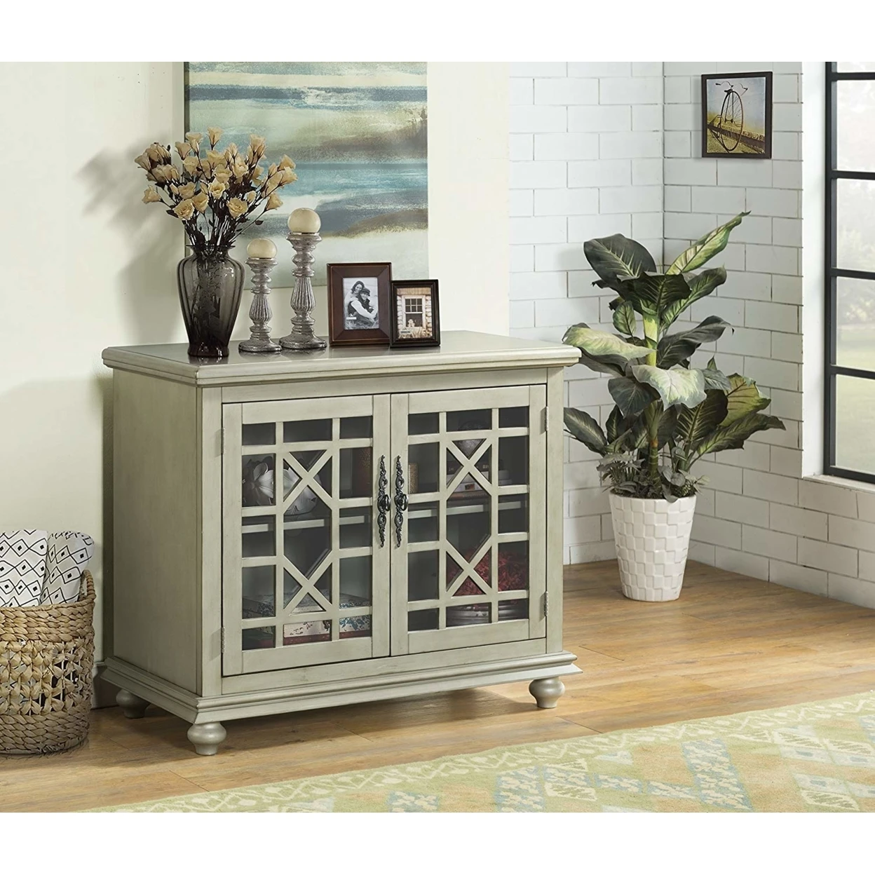 Wooden TV Stand With Bun Feet, Antique Silver (3)