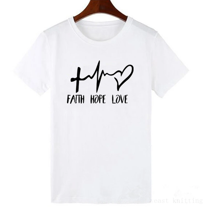 Женская футболка христианская женская с надписью Faith Hope Love Heartbeat круглым вырезом