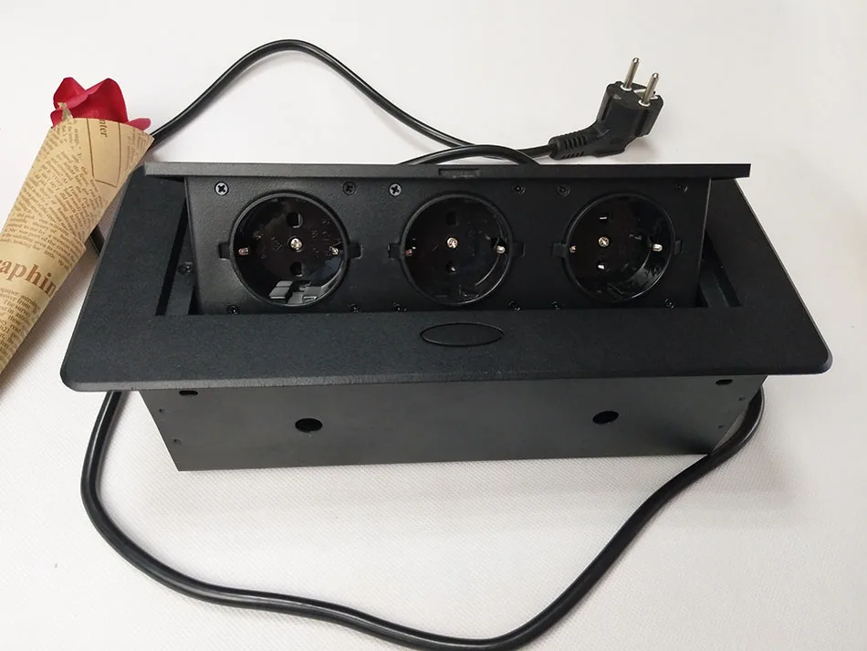 DESKTOP SOCKET 5