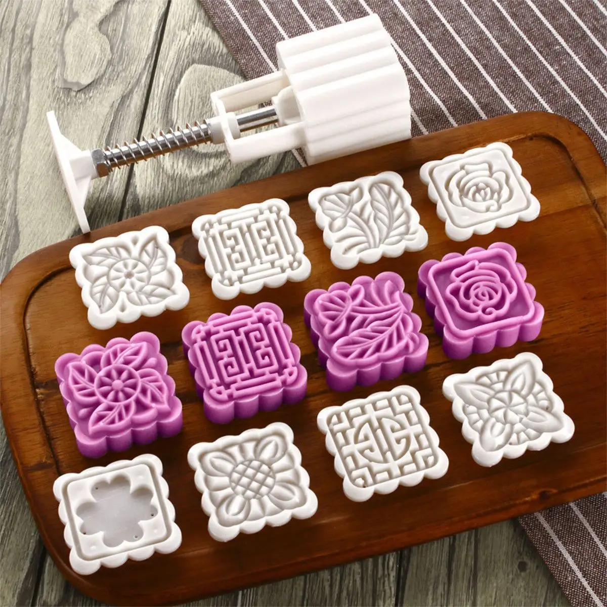 JX-LCLYL Square Baking Mooncake DIY Mold Pastry Biscuit Cake Mould Gadget With 8 Stamps