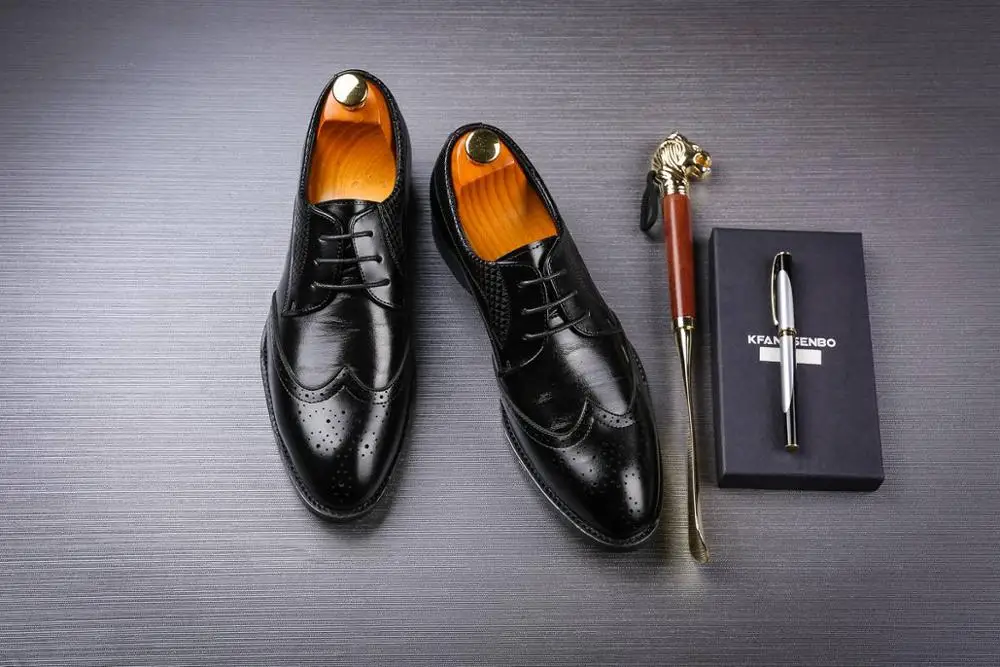 Новинка; Мужские броги; перфорированные кожаные туфли-оксфорды со шнуровкой; модельные туфли C2-2791 - Цвет: black