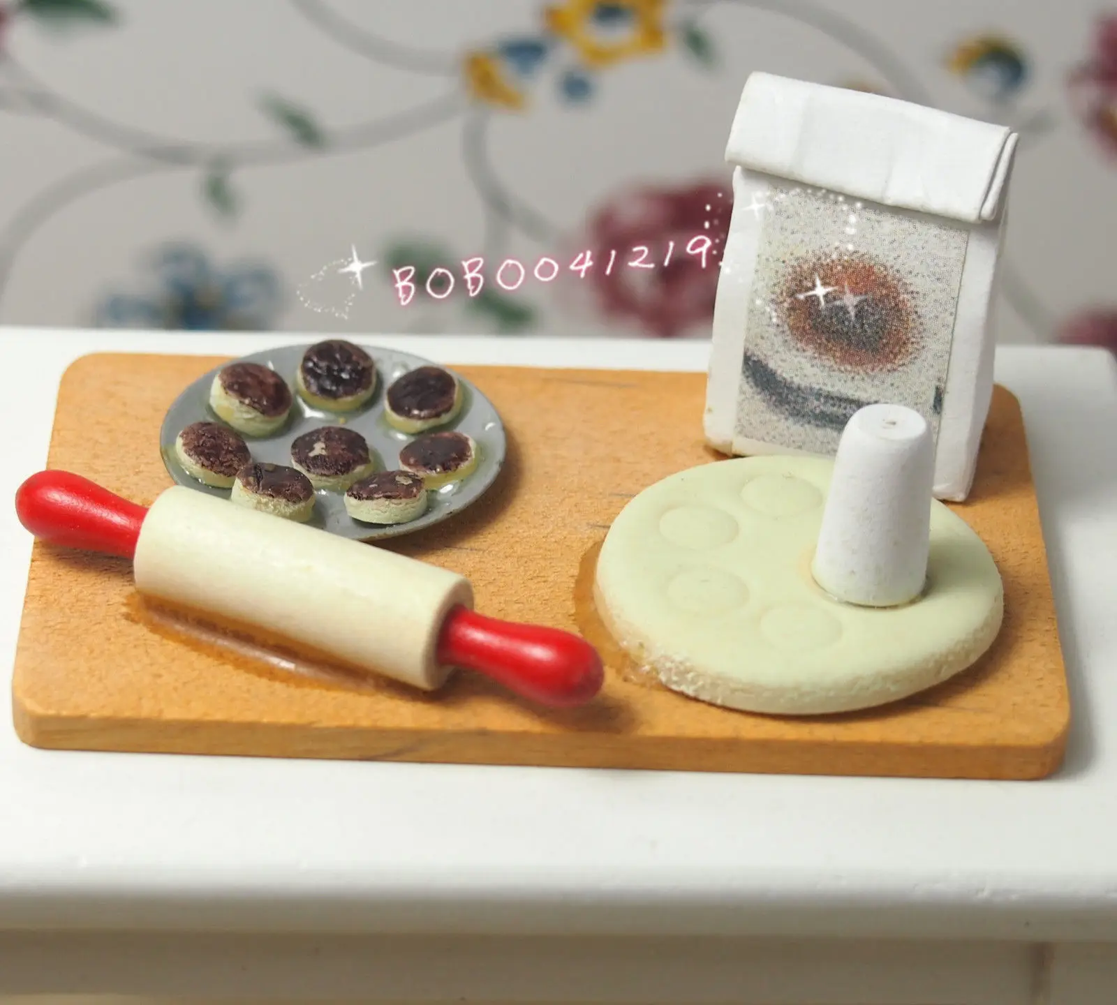 

Dollhouse Miniature kitchen food cake-making block L7cm F4487