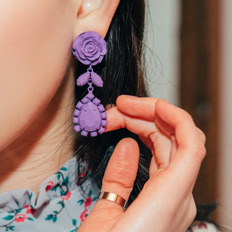 

Fashion exaggeration Earrings baking lacquer purple flowers water drop earrings earrings long temperament new earrings