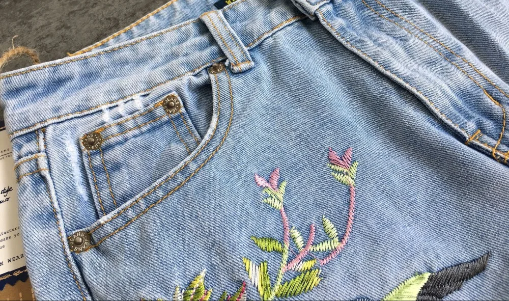 2017 Europe and the United States women's 3D three-dimensional heavy craft bird flowers front and rear side embroidery high waist straight irregular wear jeans (15)