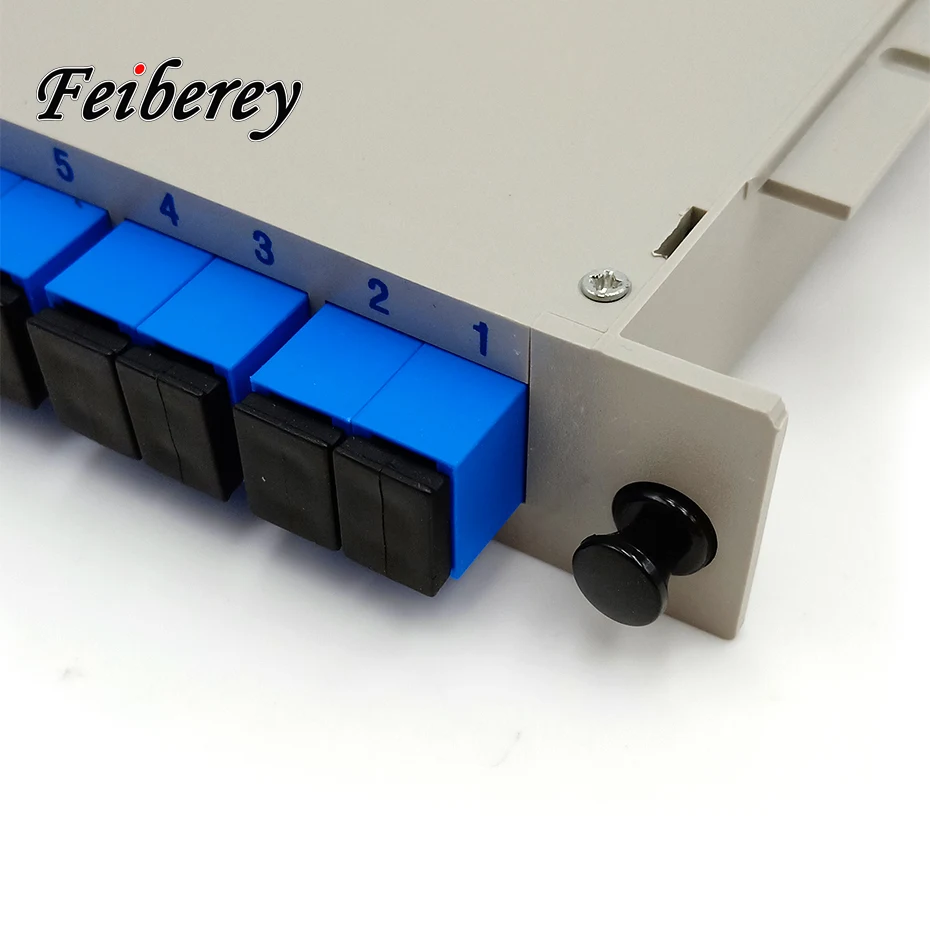 1x8-SC-UPC-Splitter-4