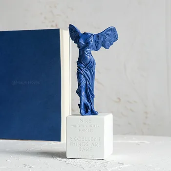 

Hellenistic Nike of Samothrace Full-Length Portrait Resin Figurines Craftwork Creative Study Room Desktop Decoration X1646