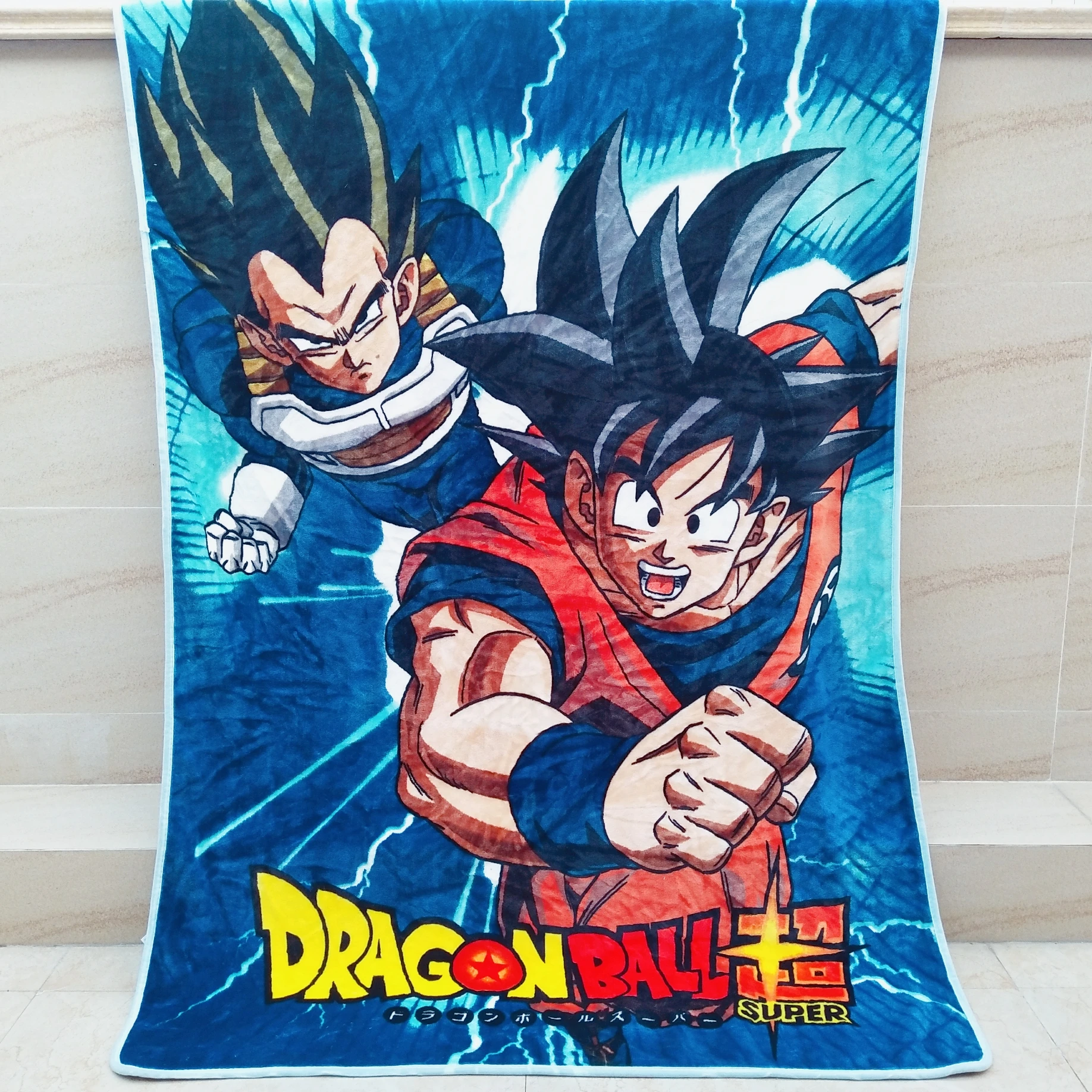 

IVYYE 100x140CM Dragon Ball Anime Blanket Plush Velvet Warm Decoration Soft Bed Home Throw Sofa Blankets Unisex Gifts NEW