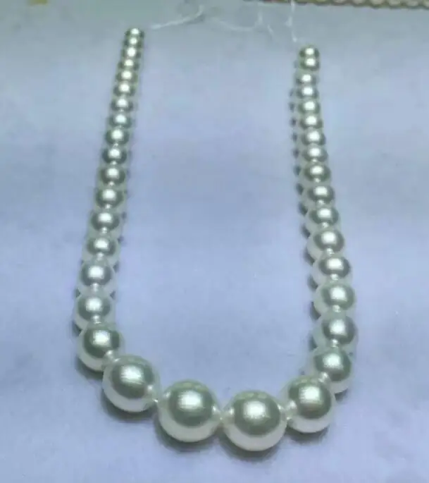 

Free Shipping >>>> AAA 12 mm natural round Australian south seas white pearl necklaces 18inch