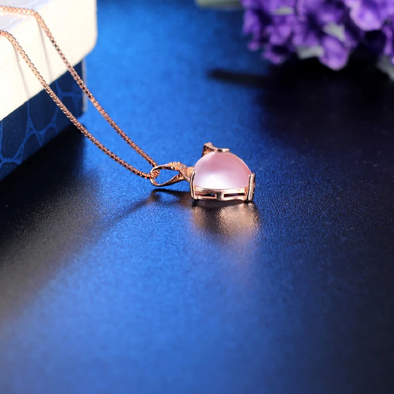 VICHOK Natural Hibiscus Stone Heart Pendant Necklaces Cute Heart Charms Pendant Women Wholesale Rose Gold Powder inci kolye Fine Jewelry