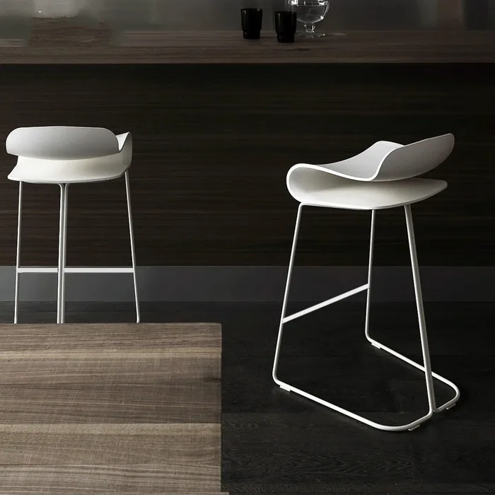 10%Modern minimalist bar chair European wrought iron bar stool high stool bar chair front bar stool