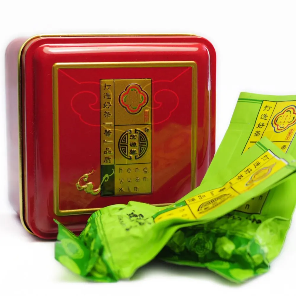 пуэр с травами. чай пуэр для похудения. 2012 китайский юньнань чай пуэр. пуэр для похудения. зеленый чай прессованный китайский для похудения.