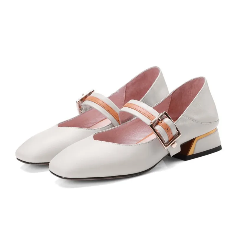 

2019 spring and autumn new single shoes thick with low heel shoes square head women's shoes beige 0428