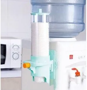 Automatically take a cup of water to drink holder/plastic cup beverage holder / 7.5 cm diameter glass is available