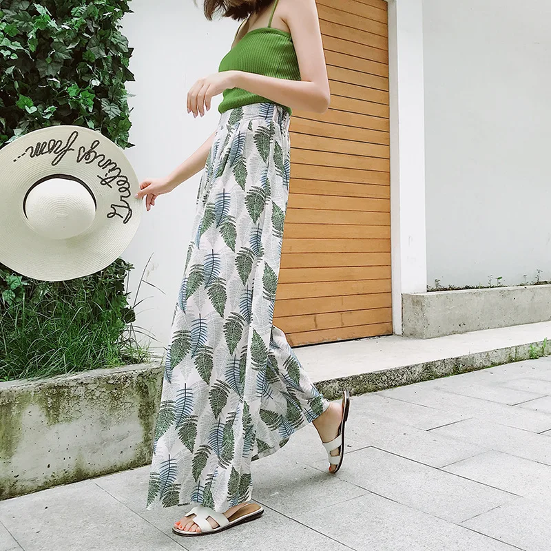 Retro high waist leaves printed chiffon wide leg pants female summer casual loose beach elegant vintage nine pants women 2019 Retro high waist leaves printed chiffon wide leg pants female summer casual loose beach elegant vintage nine pants women 2019