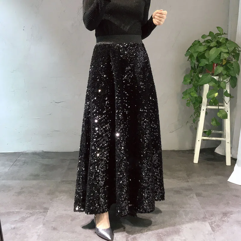 

Fashion Long Skirt Women 2018 Spring Autumn New Design Sequins Elastic High Waist Velvet Skirt Girls Student Big Pendulum Skirts