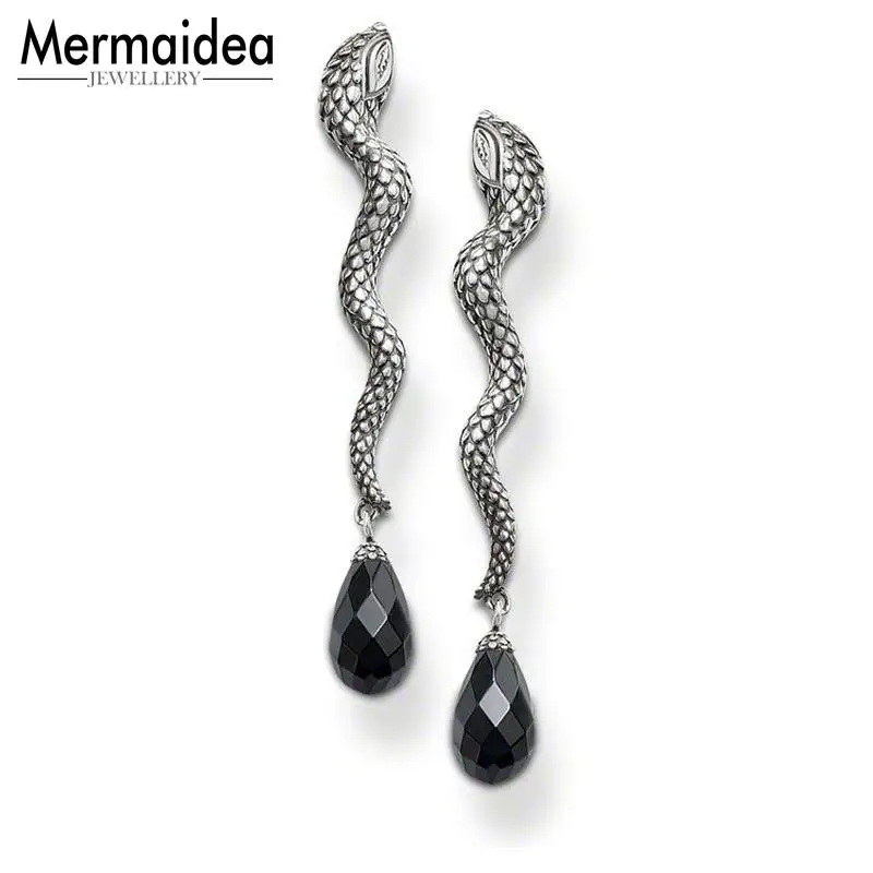 

Snake with Black Crystal Stud Earrings 2019 New Crystal Fashion Jewelry 925 Sterling Silver Trendy Earring Gift For Women Lover