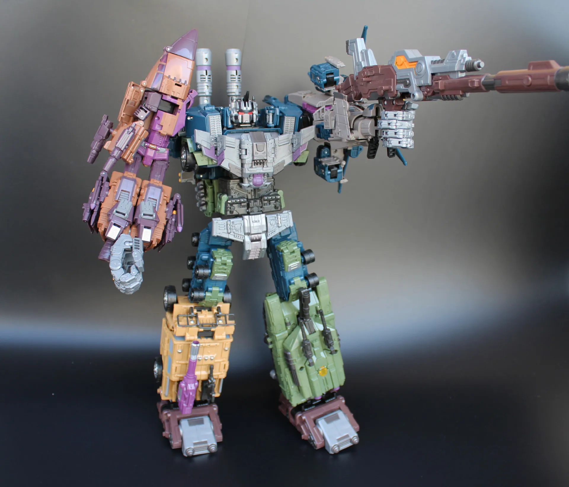 Jinbao крупногабаритная игрушка-робот-трансформер Bruticus Warbotron Onslaught Brawl Swindle Blast Off MMC |