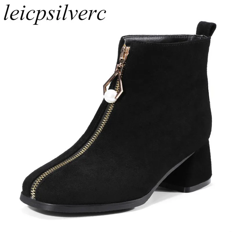 trendy women's boots 2018