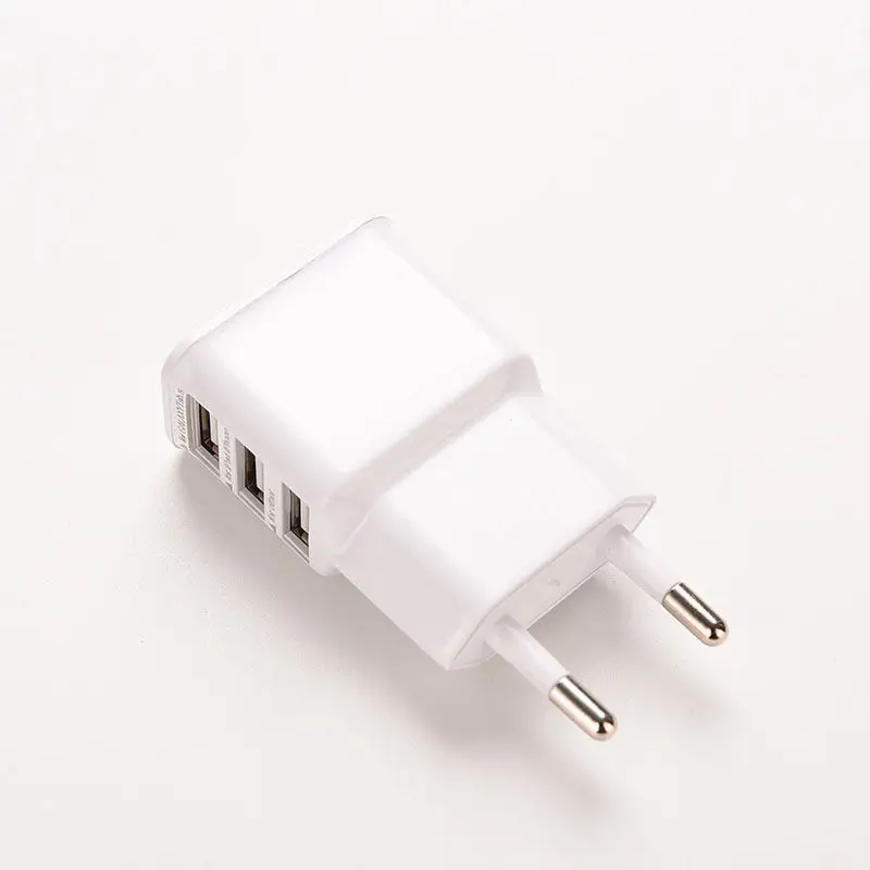 Настенное зарядное устройство для планшетов 5 В 2 А с европейской вилкой 3 USB порта