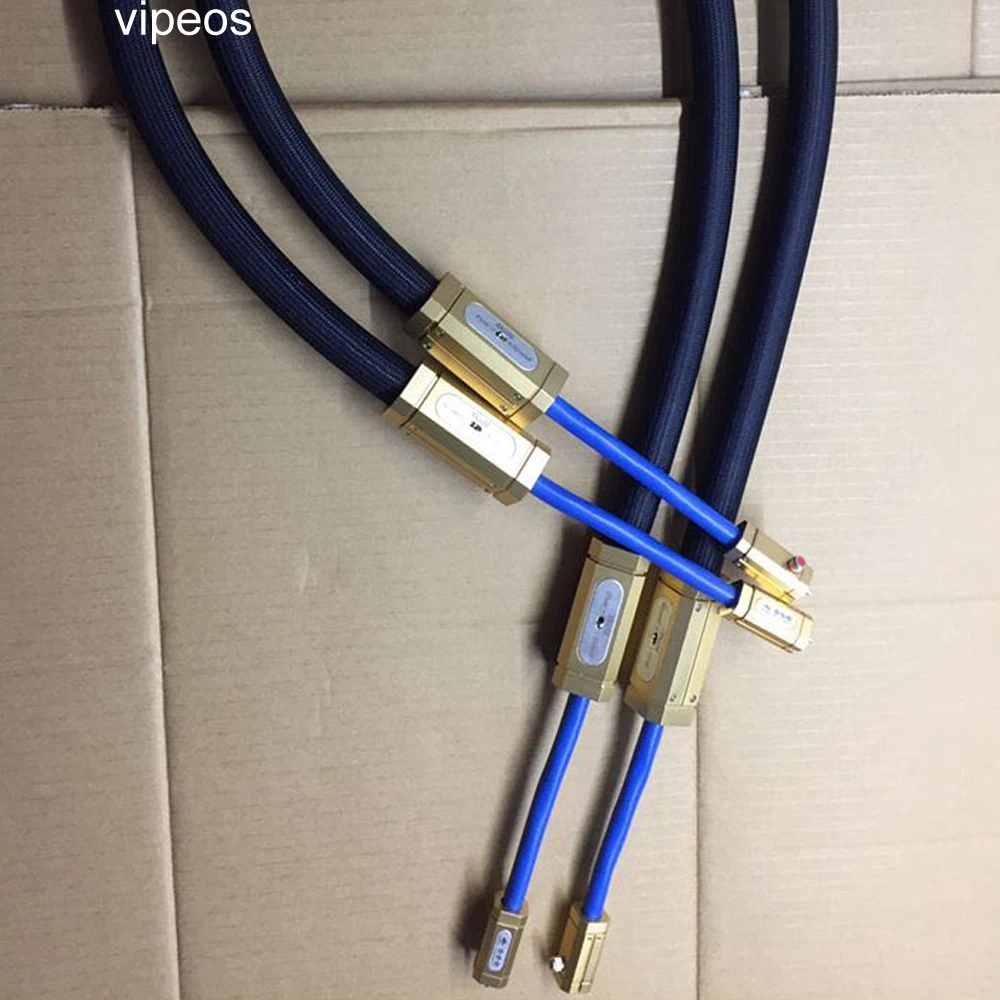 

a pair Hi-End Triple Crown RCA Audio Interconnect Cable GOLD RCA