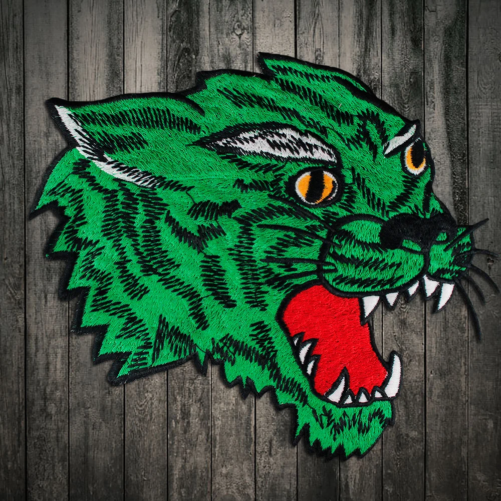 

Embroidered Green tiger head Patch Clothes Stickers Bag Sew on Patches Applique DIY Apparel Sewing Clothing DIY