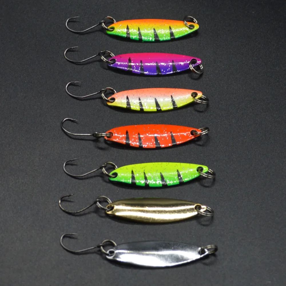 

7pc Spinner Bait Metal Fishing Lure Hard Baits Spoon Lures With Treble Hooks Arttificial Bass Bait Fishing Tool Dropship Z0709