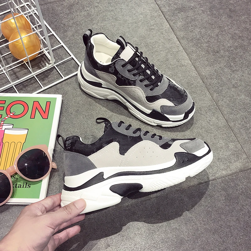 

2019 Spring New Chunky Sneakers Women Platform Casual Dad Shoes Black/White Braised Shoes Student Casual Walking Shoes