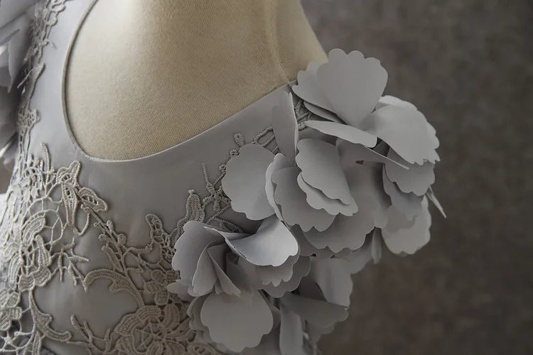 Festa de Aniversário Vestido de Páscoa Laço Infantil Bebê Menina Vestidos Casamento Formal Flor Dressbaptismo Criança Princesa Pétalas Vestido 27 High Quality Mamãe e Bebê
