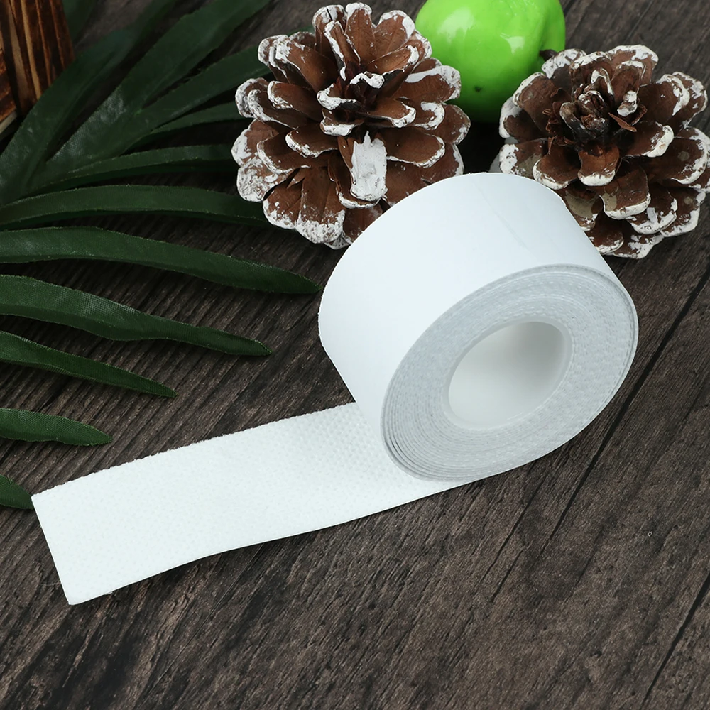 

1 Roll 3M Summer Armpit Sweat Pads Gaskets from Sweat to Underarm Pads Clothing Disposable Armpits from Sweat Absorbing Stickers