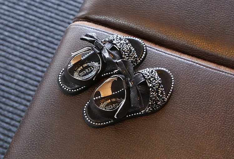 8902540691_884520510