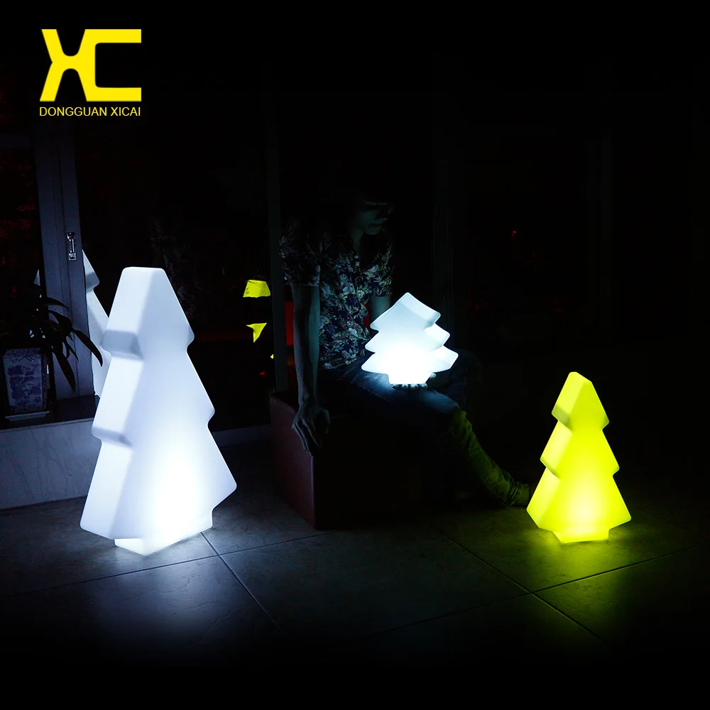 

Remote Control Chargerable Color Changing LED Holiday Lighting Cordless Christmas Tree Floor Lamp Plastic Stand Decorative Light
