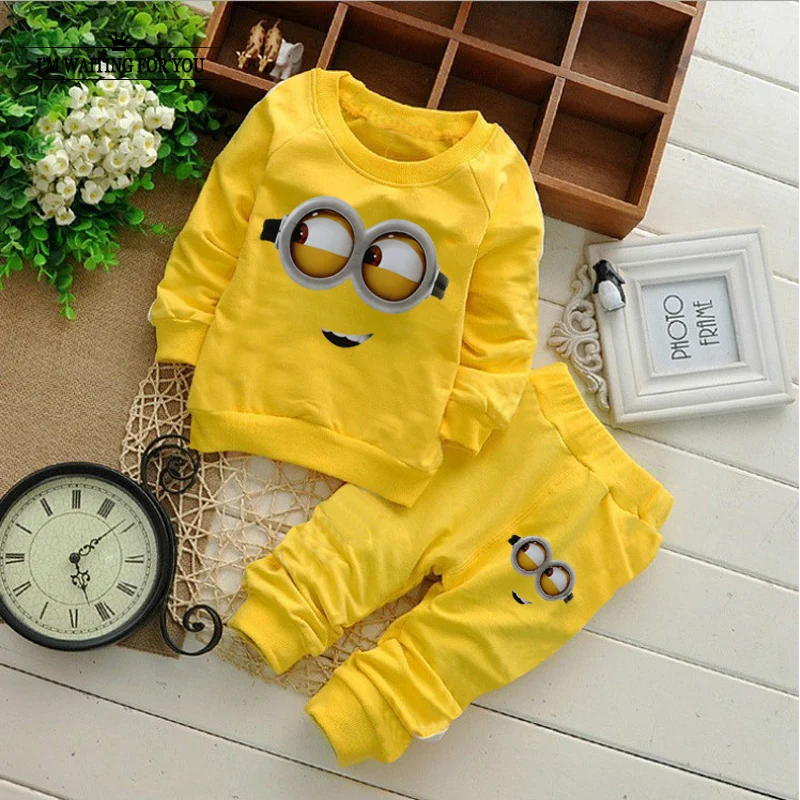 2016 New baby boys Despicable Me cotton Minion clothing sets 2pcs kids