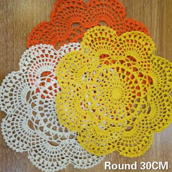 

30CM Round Pastoral Vintage Mantel Individual Table Coaster Cloth Lace Flower Crochet Doily For Christmas Banquet Placemat Decor