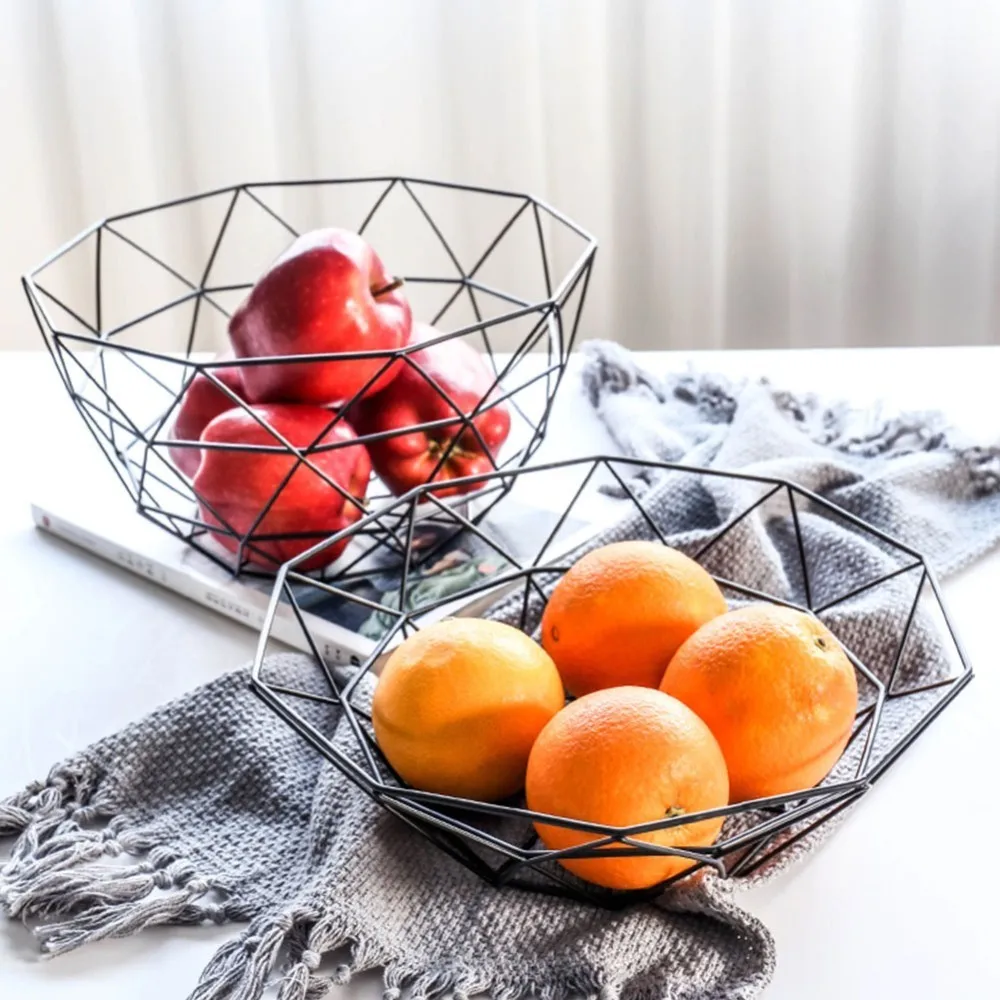 

Simple Nordic Iron Hollow Fruit Storage Basket Creative European Style Snacks Candy Container Desktop Bedroom Kitchen Decoration