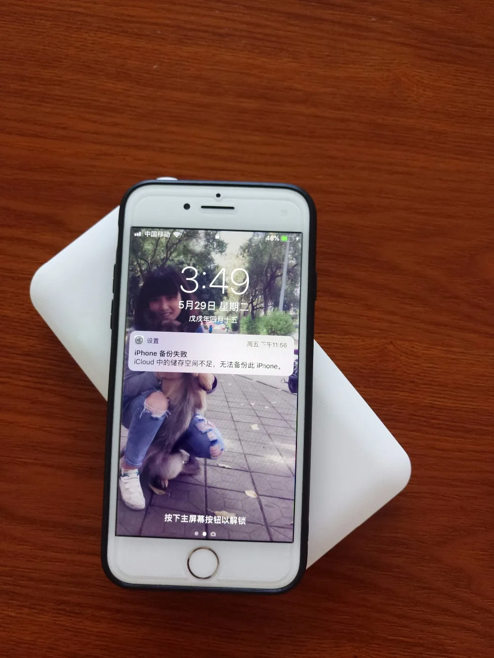 Power Bank Dual USB Ports 10000mah QI Wireless Charger Pad Power Bank Built-in Wireless Charging PowerBank For iPhone X 8 Plus Power Bank Dual USB Ports 10000mah QI Wireless Charger Pad Power Bank Built-in Wireless Charging PowerBank For iPhone X 8 Plus