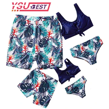 

Summer Family Look Matching Swimsuit Tropical Leaf Print Swimsuit Mother Daughter Men Boys Beach Shorts Family Matching Swimwear