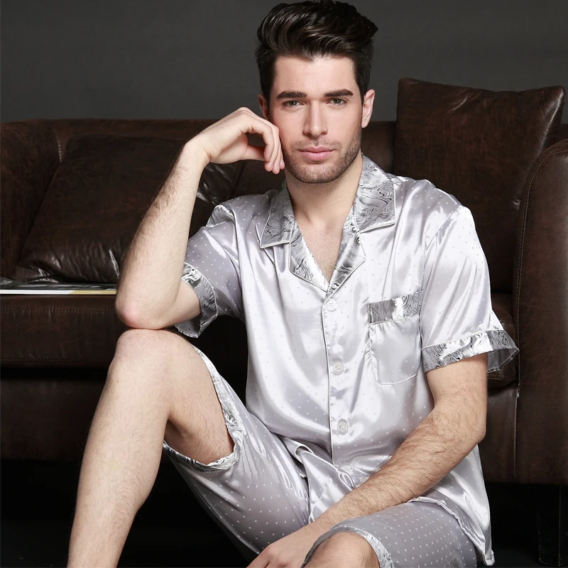 1Set pajamas male Mens leisure wear short-sleeved Summer pajamas male Jams imitation silk male 1Set pajamas male Mens leisure wear short-sleeved Summer pajamas male Jams imitation silk male
