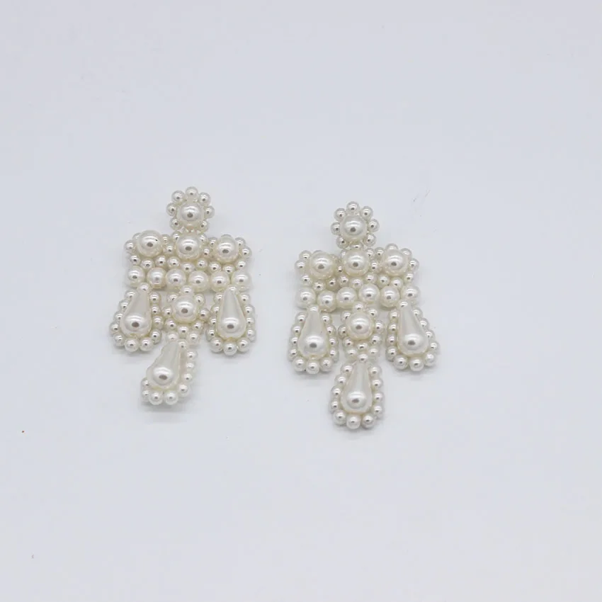 

Pearl Stud Earrings Vintage Sweet and Elegant Stud Earrings Fashion Accessories Net Red Women's Stud Earrings 1079