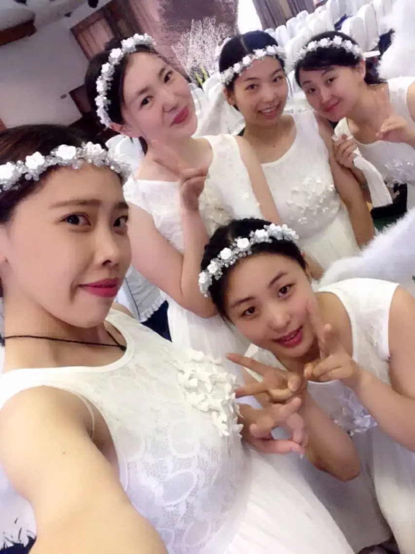Sweet bridal headdress soft pottery wreath white rhinestone wedding gown headdress accessories photo photo accessories (5)
