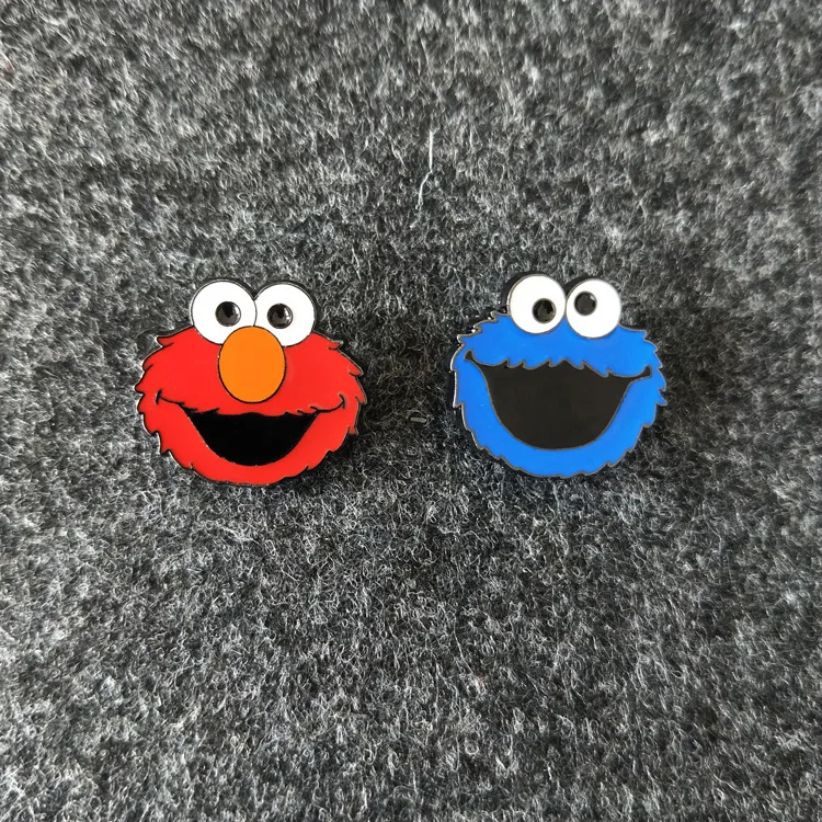 

Sesame street elmo cookie monster metal figure cartoon brooch broochs pin breastpin brotheroch unisex cute gift newcos