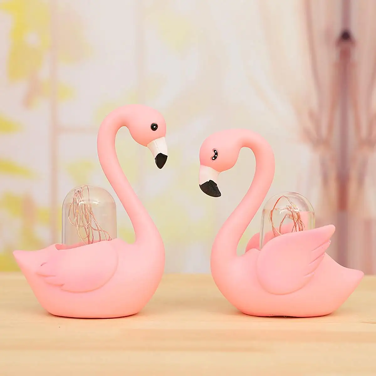 

Cute Resin Pink Flamingo Night Light Lamp LED String Fairy Lights Home Party Decor Create Beautiful Warm Romantic Atmosphere