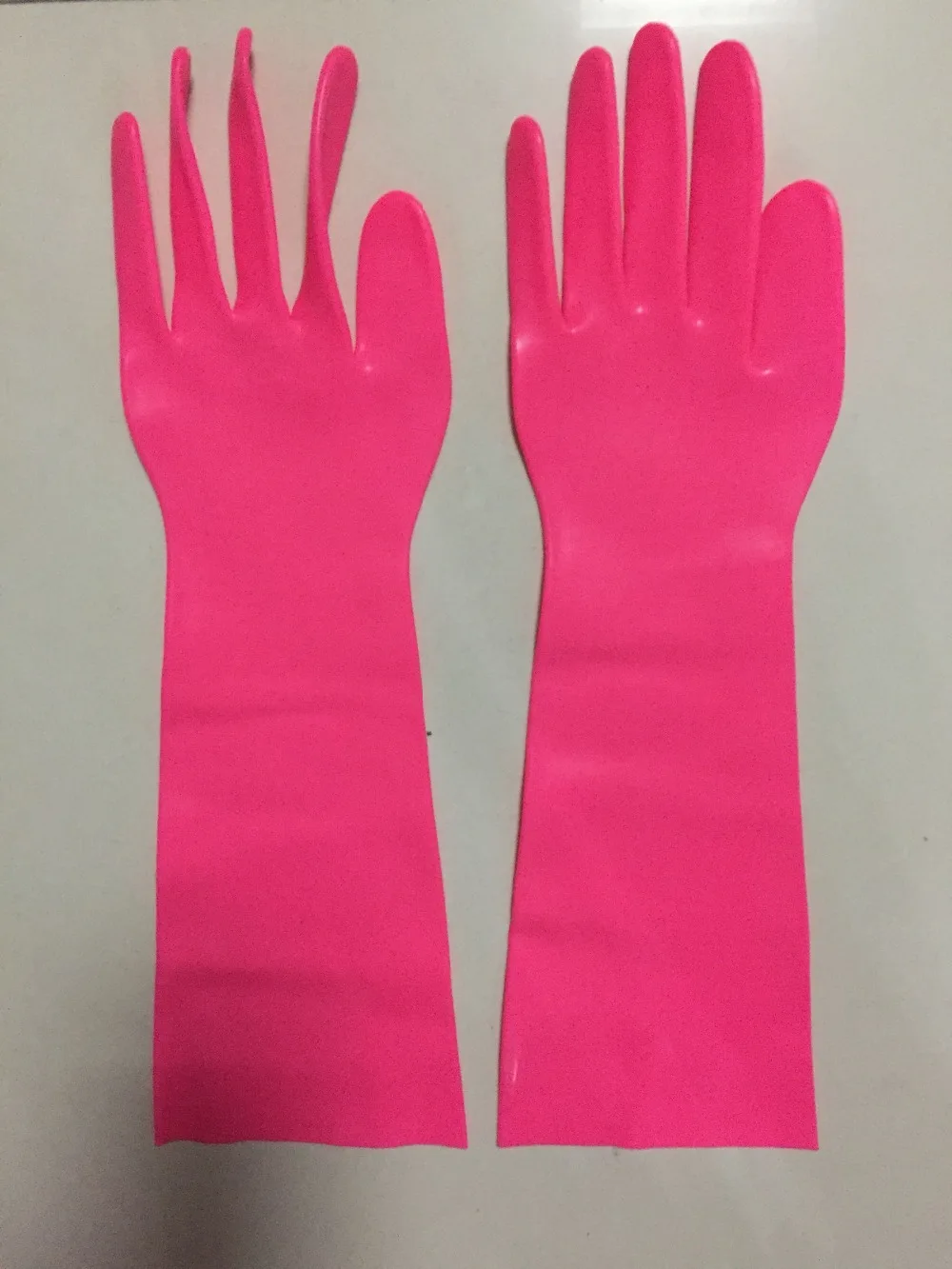 Латексные перчатки короткие перчатки пять пальцев розовый цвет тонкий палец версия