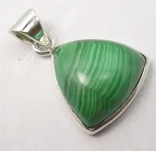 Plata maciza Exclusivo VERDE MALAQUITA IMPRESIONANTE Nueva TRAINGLE Colgante 2.6 CM