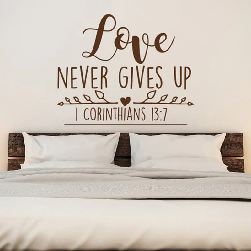 Наклейки на стену с надписью Love Never Give Up 1 Коринтианс | Дом и сад