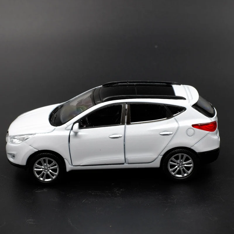 1:36 Масштаб WELLY литая металлическая фотосессия из сплава для HYUNDAI Tucson ix35
