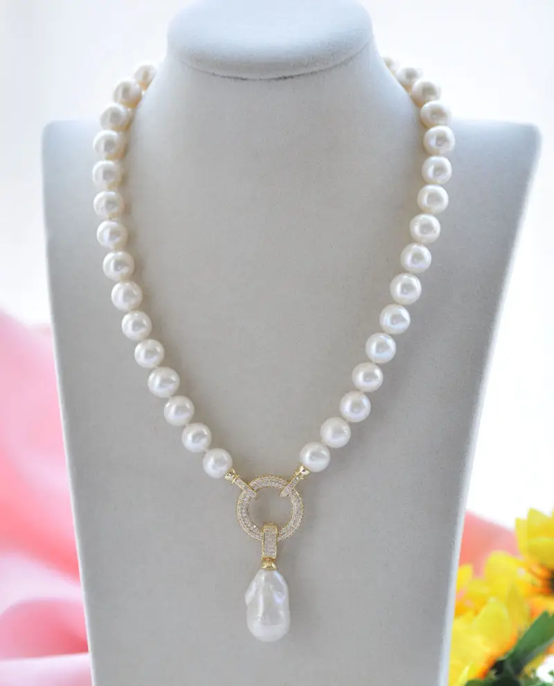 

Natural freshwater pearl 18" 9-10mm White Round & Baroque Keshi Pearl Necklace & Pendant CZ
