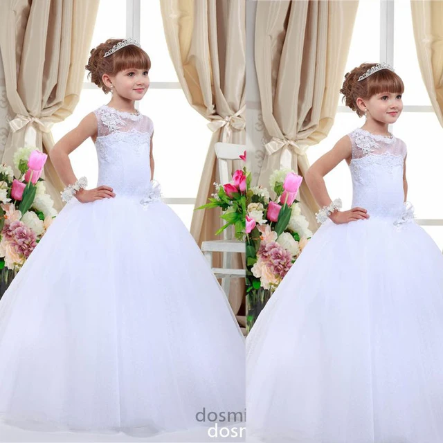 Best price at $104 Cheap New Little Girls Party Dresses Crew Neckline Dotted Tulle Hand Made Flowers Ball Gown Floor Length Little Flower Girls' Dresses