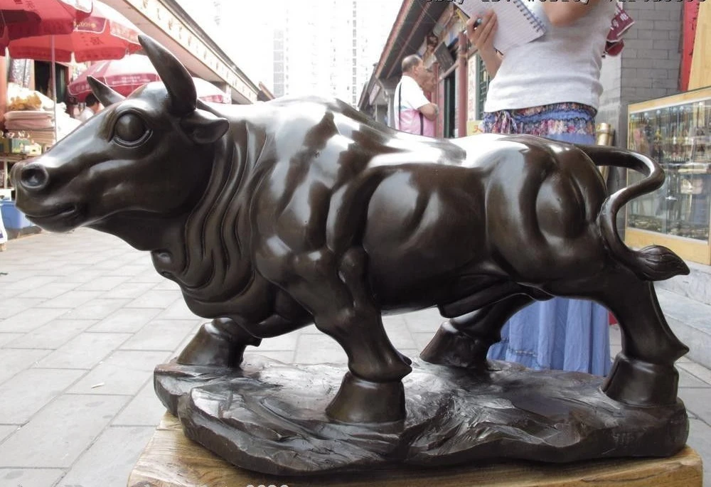 Chinese Folk Classical Bronze Copper Feng Shui Lucky Cattle neat bull