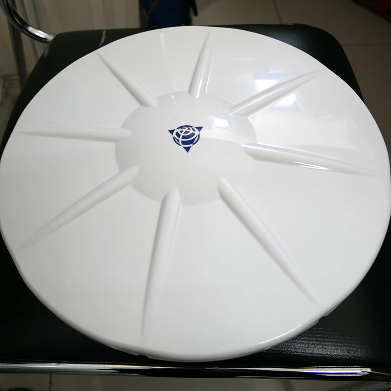 

Trimble Zephy Geodetic Antenna Model 2 PN 77971-00